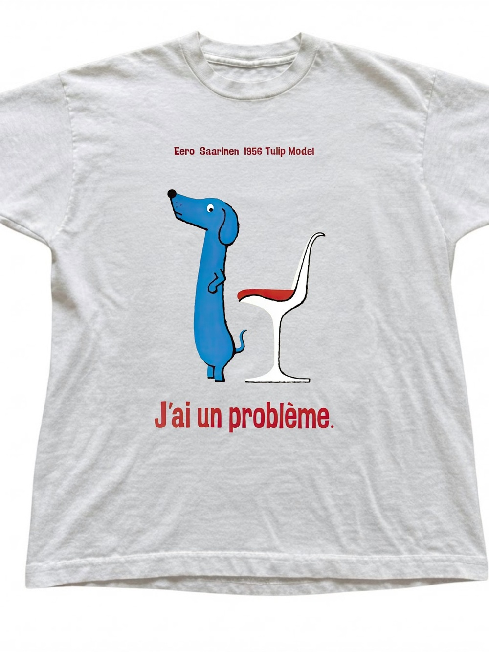 Blue Dog Tulip Chair Graphic Gildan T-Shirt Funny Art Cotton Tee